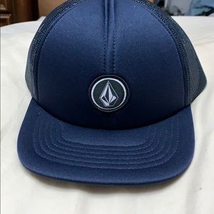 Volcolm Trucker Hat